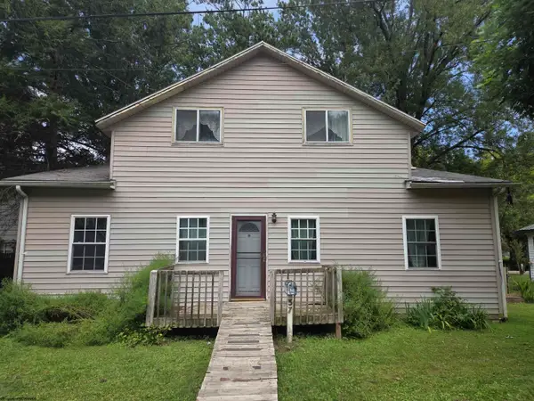 57 Carolina Avenue, Salem, WV 26426