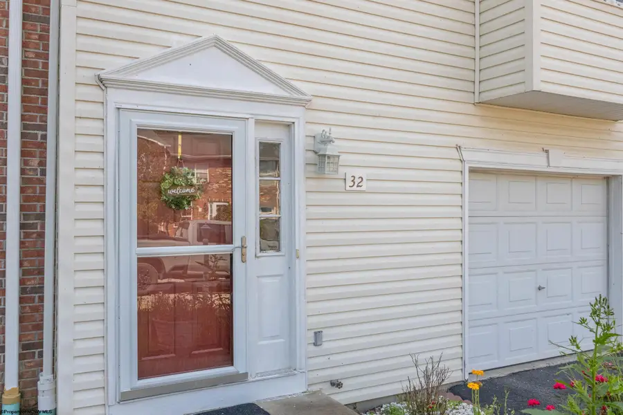 32 Fairway Drive, Mount Clare, WV 26408 - #2