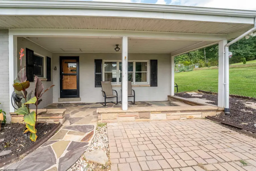 133 Cryster Lane, Morgantown, WV 26508 - #2