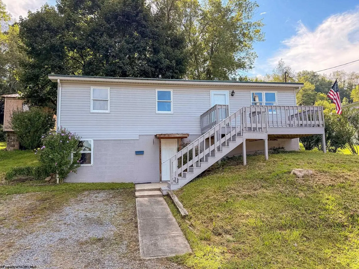 1227 Chambers Street, Grafton, WV 26354 - #1