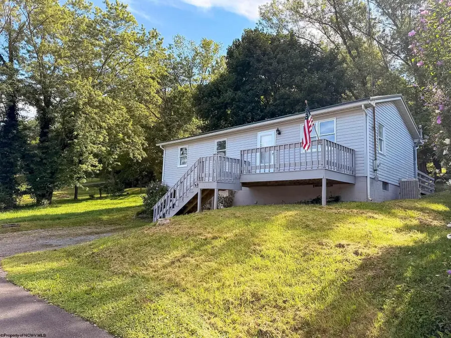 1227 Chambers Street, Grafton, WV 26354 - #3