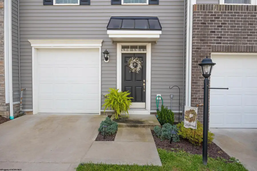 14 Dover Court, Bridgeport, WV 26330 - #2