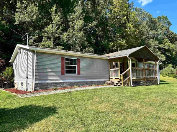 639 Burns Farm Road, Grafton, WV 26354-8710