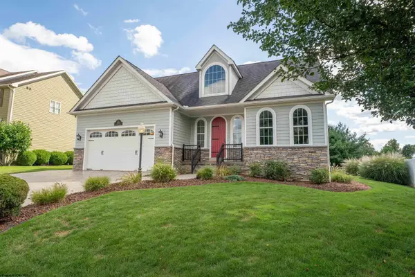 102 S Harwich Circle, Morgantown, WV 26508