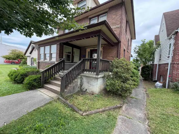 1008 S Davis Avenue, Elkins, WV 26241
