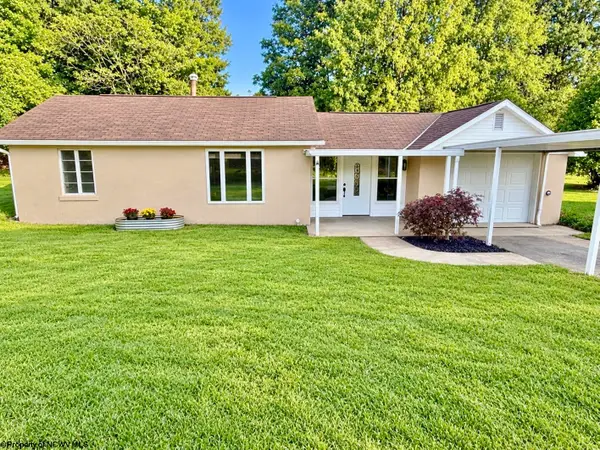 1617 Pleasant Valley Road, Fairmont, WV 26554