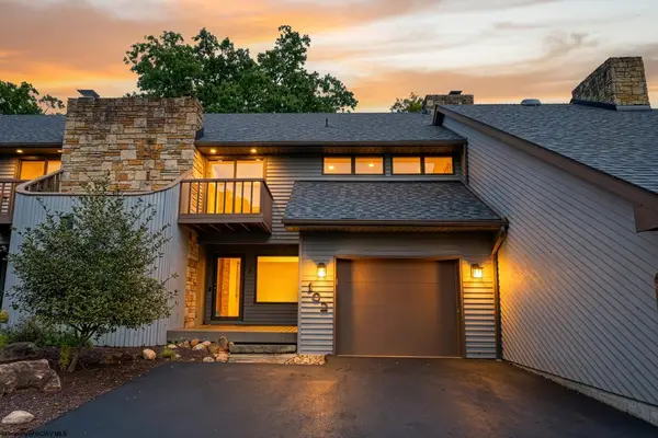 102 Lakeview Estates, Morgantown, WV 26508
