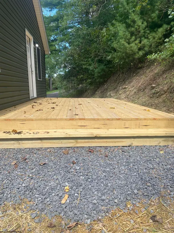 4603 Fairmont Road, Morgantown, WV 26501