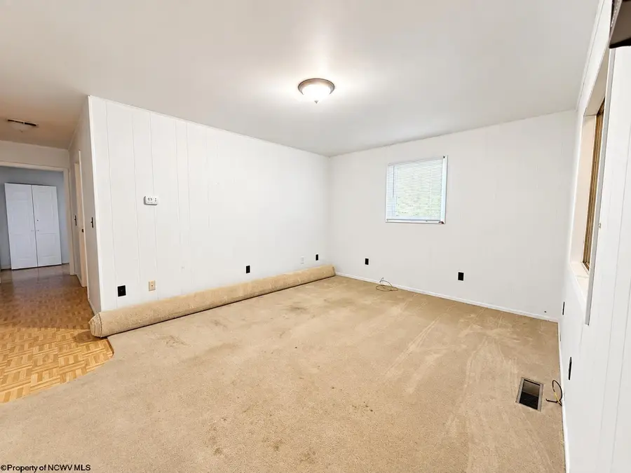832 Ridgeway Avenue, Morgantown, WV 26505 - #2