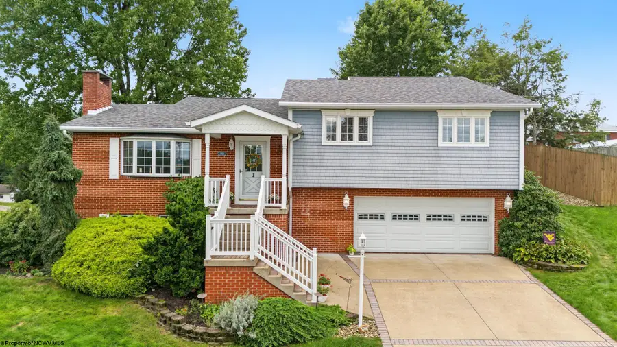 908 Cottonwood Street, Morgantown, WV 26505 - #2
