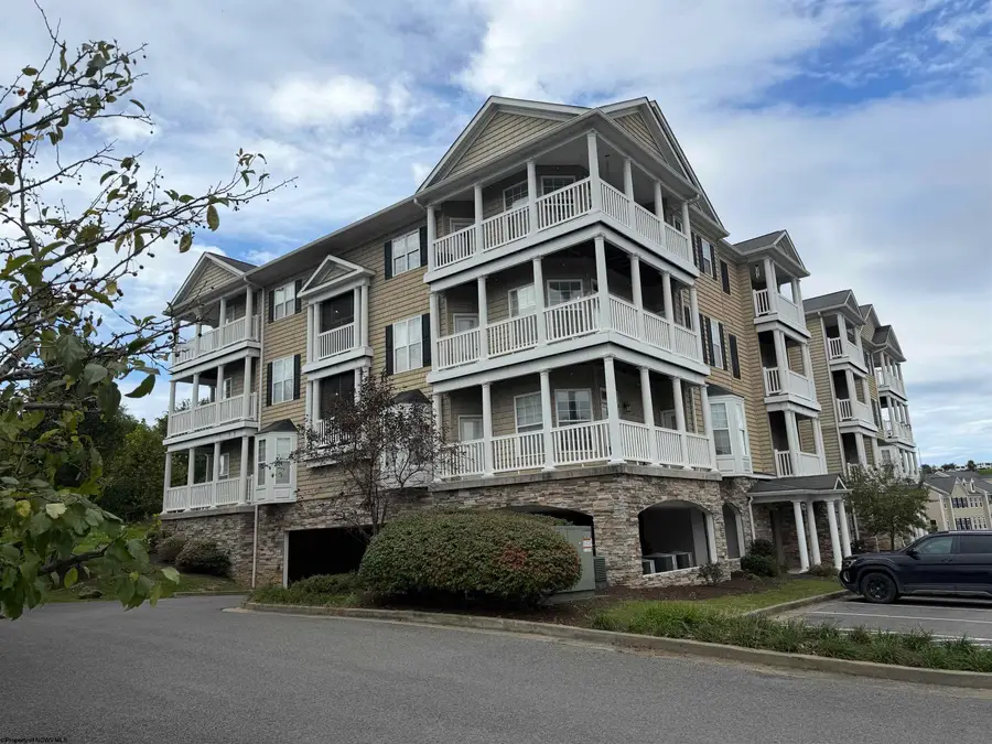 1235 Suncrest Village, Morgantown, WV 26505 - #2