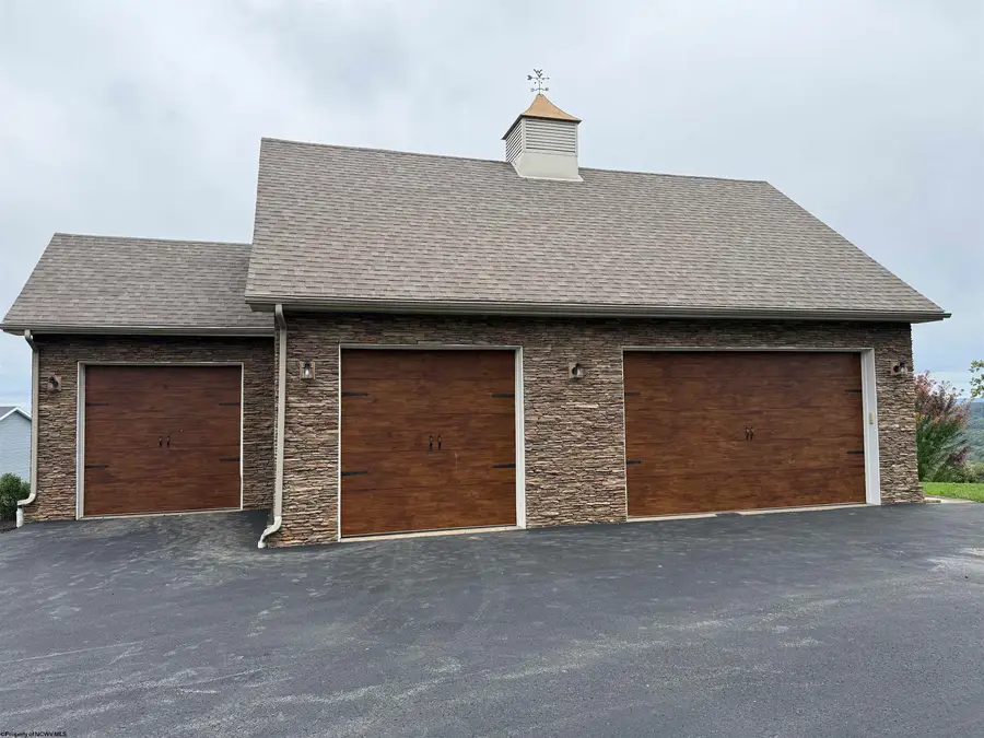 10 Pointe Drive, Morgantown, WV 26508 - #3