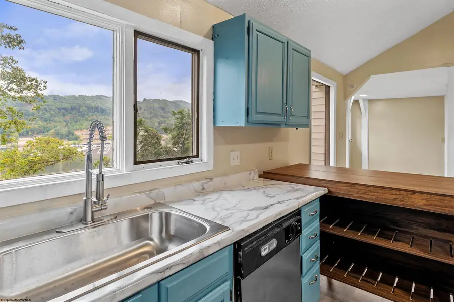 158 Rockley Road, Morgantown, WV 26508 - #3