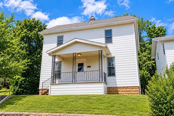 975 Dorsey Avenue, Morgantown, WV 26501