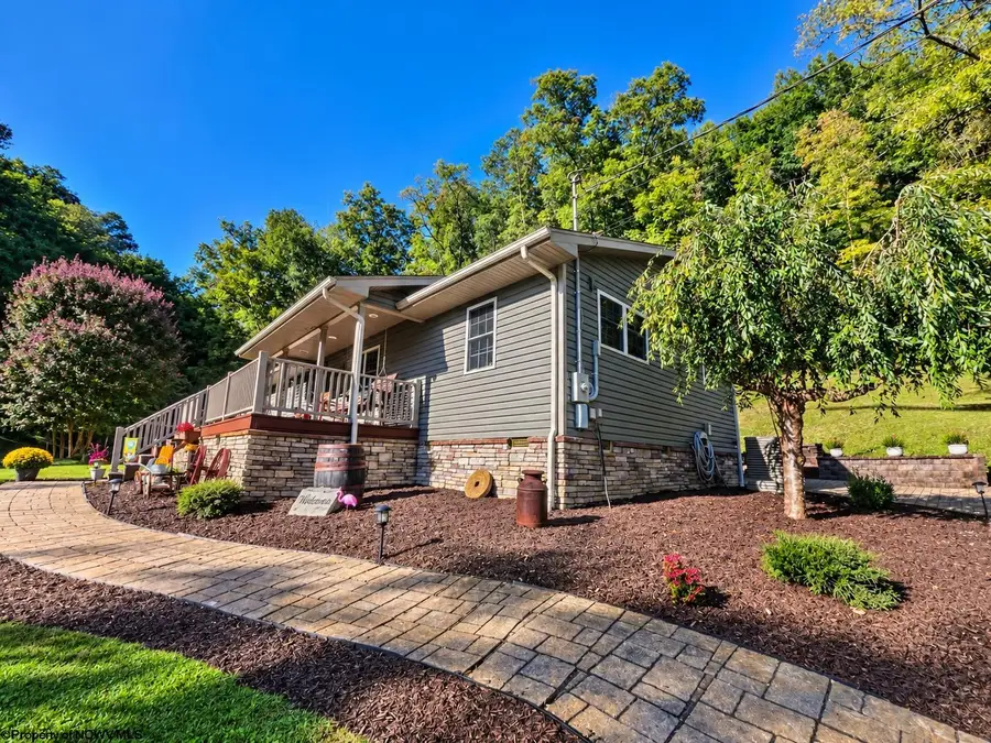 90 Gordon Road, Beverly, WV 26253 - #3