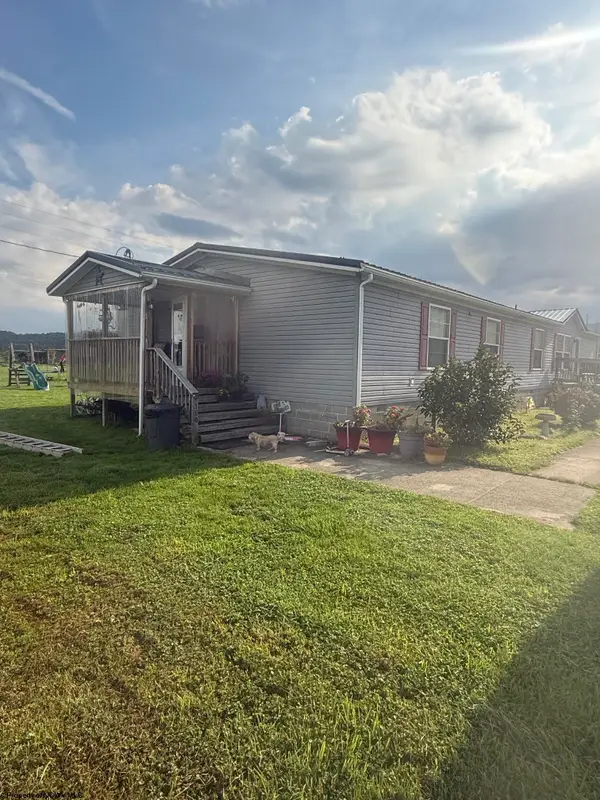 180 Bluebird Lane, Mill Creek, WV 26280