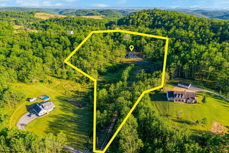 1002 Poplar Drive, Grafton, WV 26354 - #2