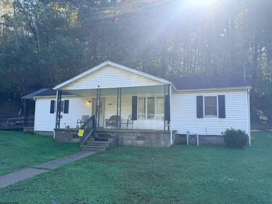 104 Layton Drive, Clarksburg, WV 26301 - #3