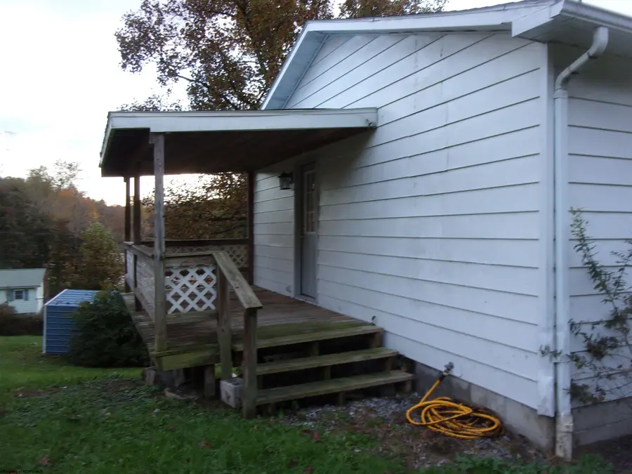 40 Centre Avenue, Belington, WV 26250 - #3