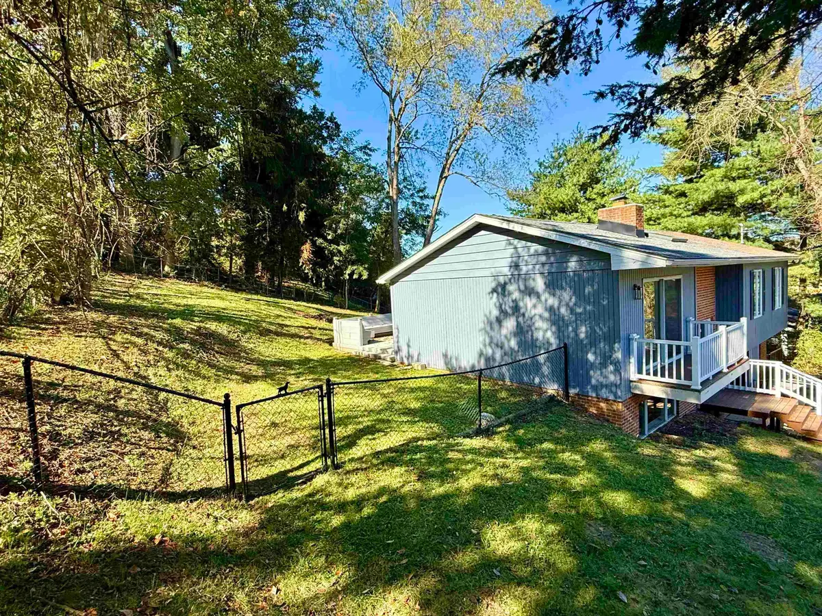 1385 Riddle Avenue, Morgantown, WV 26505 - #1