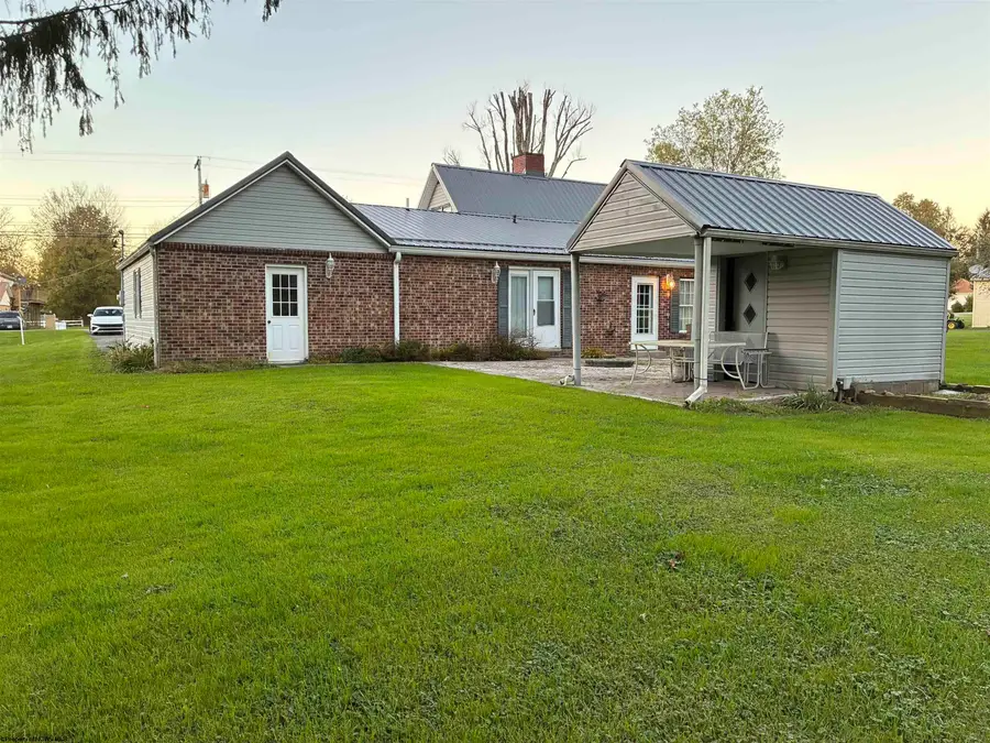 321 Q Road, Arthurdale, WV 26520 - #3