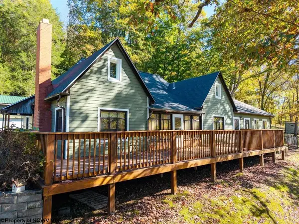 8067 Buckhannon Pike, Mount Clare, WV 24098