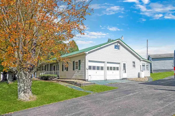 42 Cuzzart Road, Bruceton Mills, WV 26525