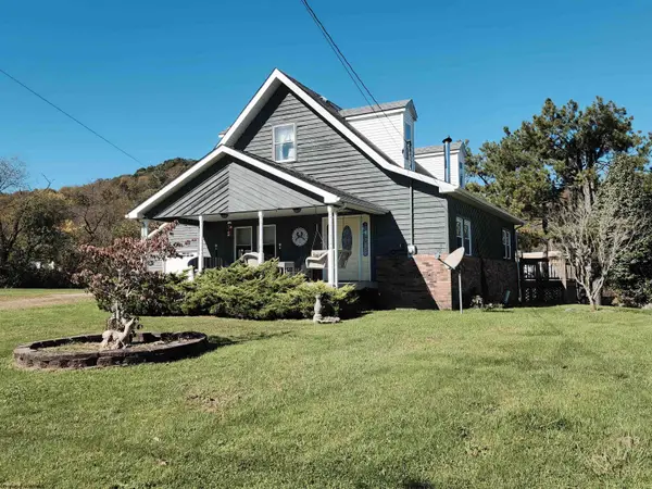 3549 Shinnston Pike, Hepzibah, WV 26369