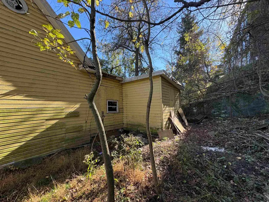 207 Pennsylvania Avenue, Fairmont, WV 26554 - #3