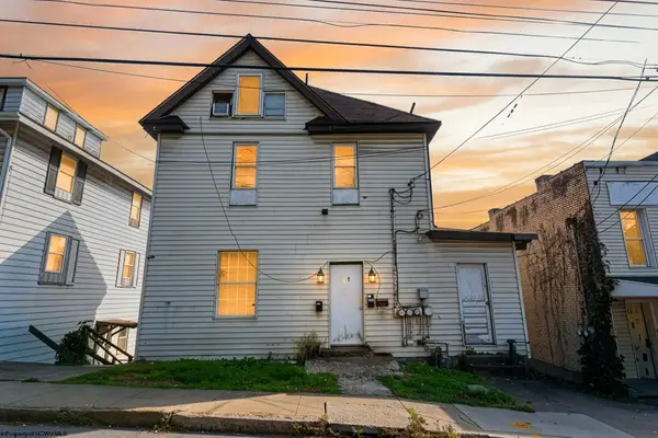 692 Willey Street, Morgantown, WV 26505