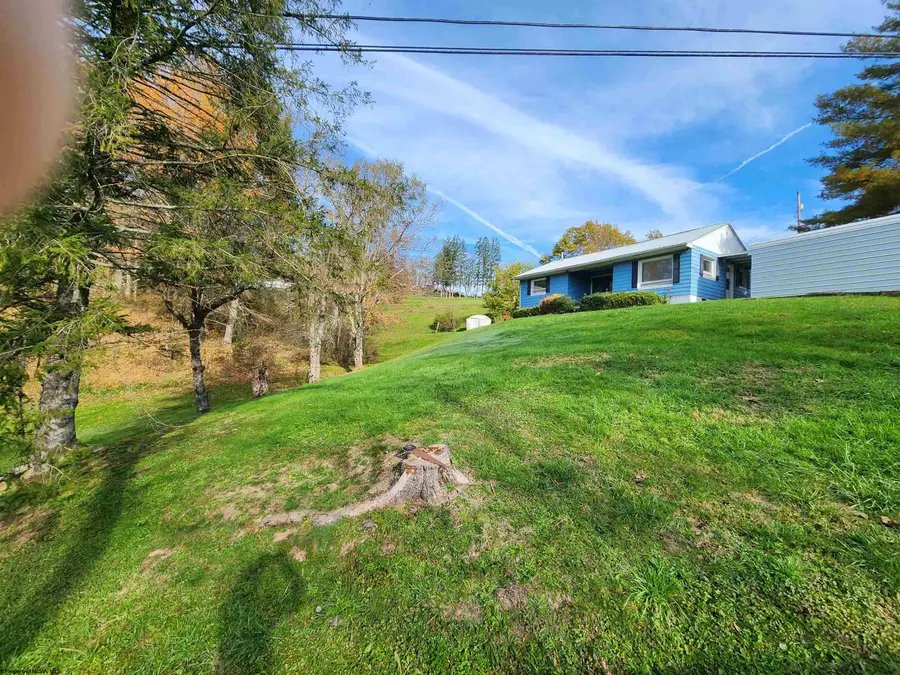 862 Chicken Farm Road, Clarksburg, WV 26301 - #3