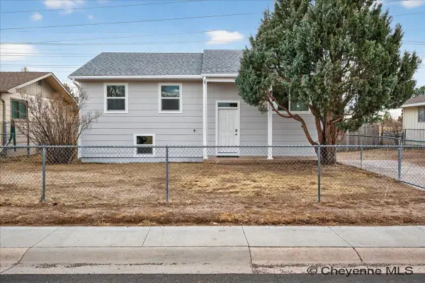 1275 W Jefferson Rd, Cheyenne, WY 82007