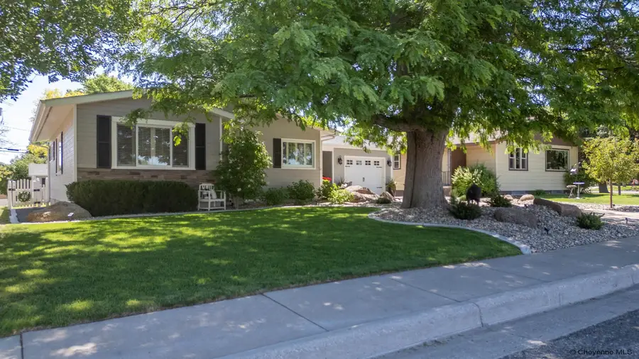 94 14th St, Wheatland, WY 82201 - #3