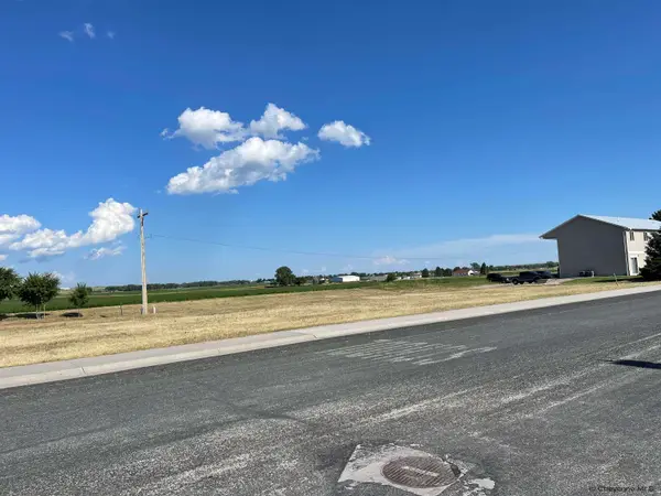 Lot 1, Block 3 E P St, Torrington, WY 82240