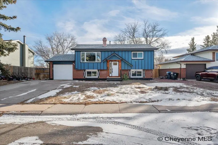 7413 Willshire Blvd, Cheyenne, WY 82009 - #3