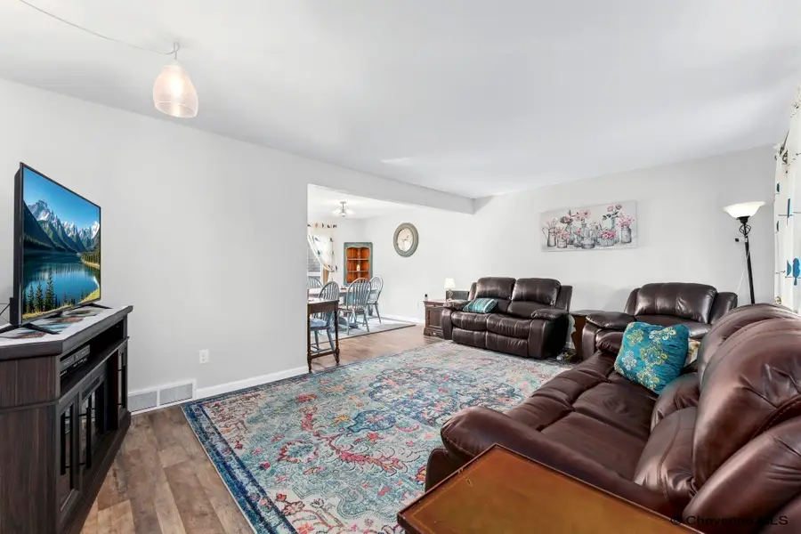 735 Ranger Dr, Cheyenne, WY 82009 - #3