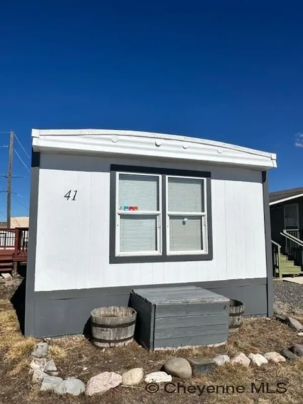 719 Artesian Rd #41, Cheyenne, WY 82007