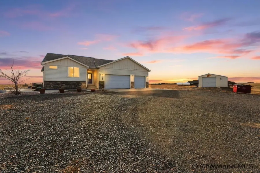 2052 Zelma Dr, Cheyenne, WY 82009 - #3