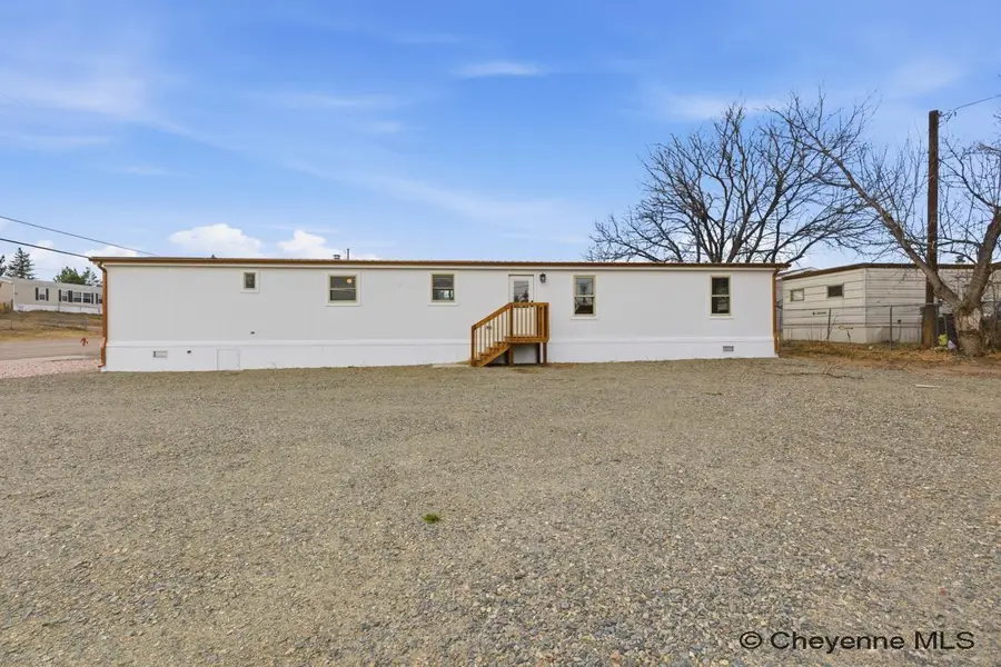 402 Williams St, Cheyenne, WY 82007 - #3