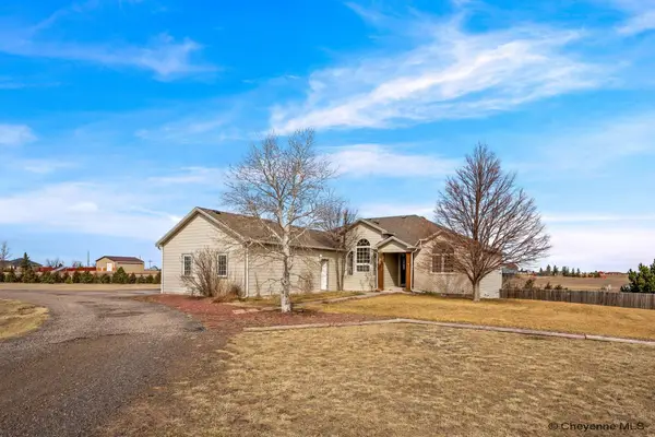 8162 Arrow Wood Ln, Cheyenne, WY 82009