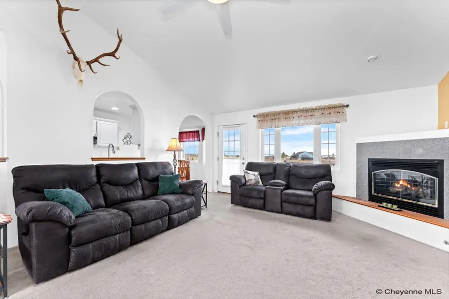 8162 Arrow Wood Ln, Cheyenne, WY 82009 - #2
