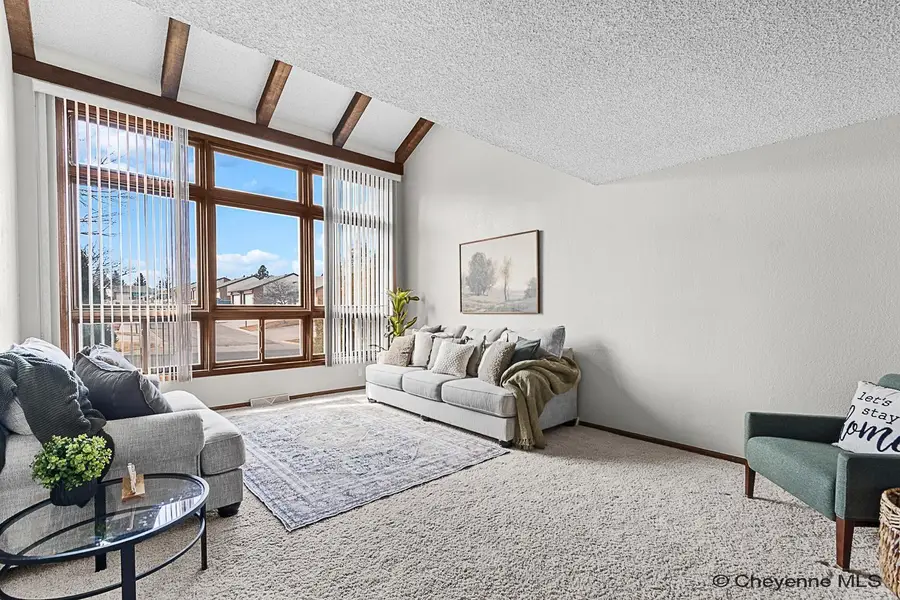 5417 Gateway Dr, Cheyenne, WY 82009 - #3