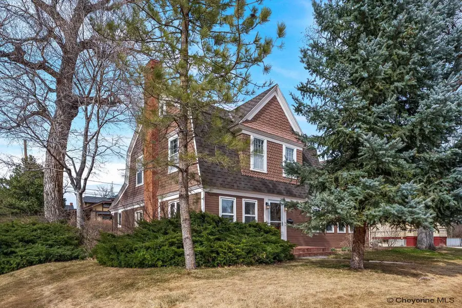 802 E 18th St, Cheyenne, WY 82001 - #3