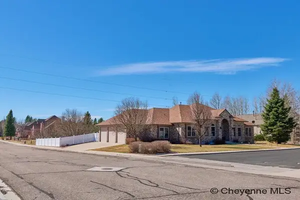 605 West Dale Blvd, Cheyenne, WY 82009