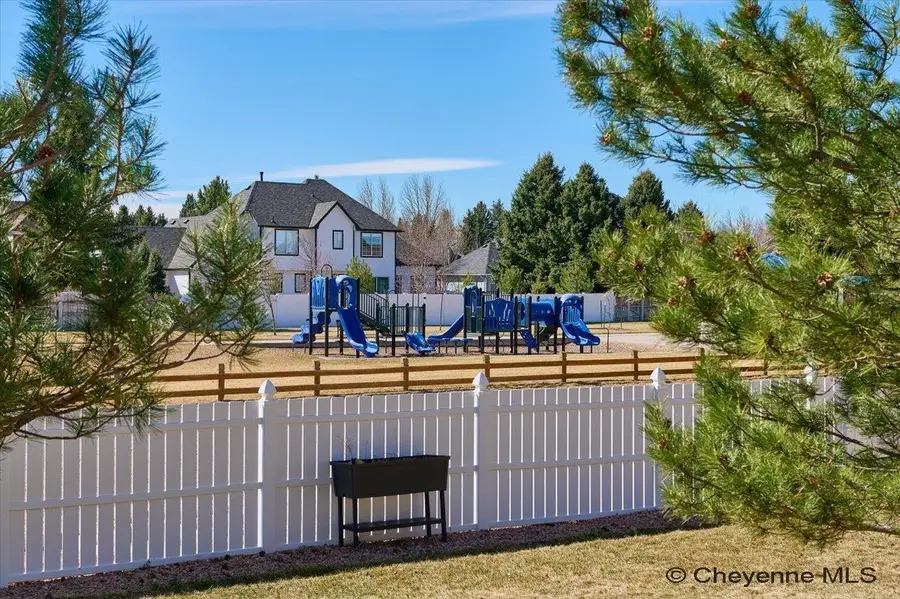 605 West Dale Blvd, Cheyenne, WY 82009 - #3