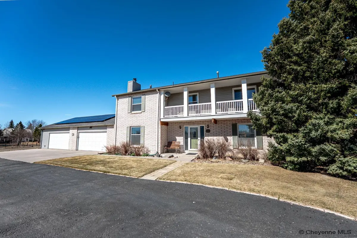 416 E Longhorn Rd, Cheyenne, WY 82009 - #1