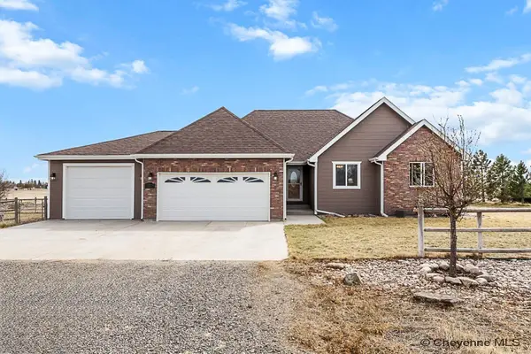 3517 Whirlaway Rd, Cheyenne, WY 82009