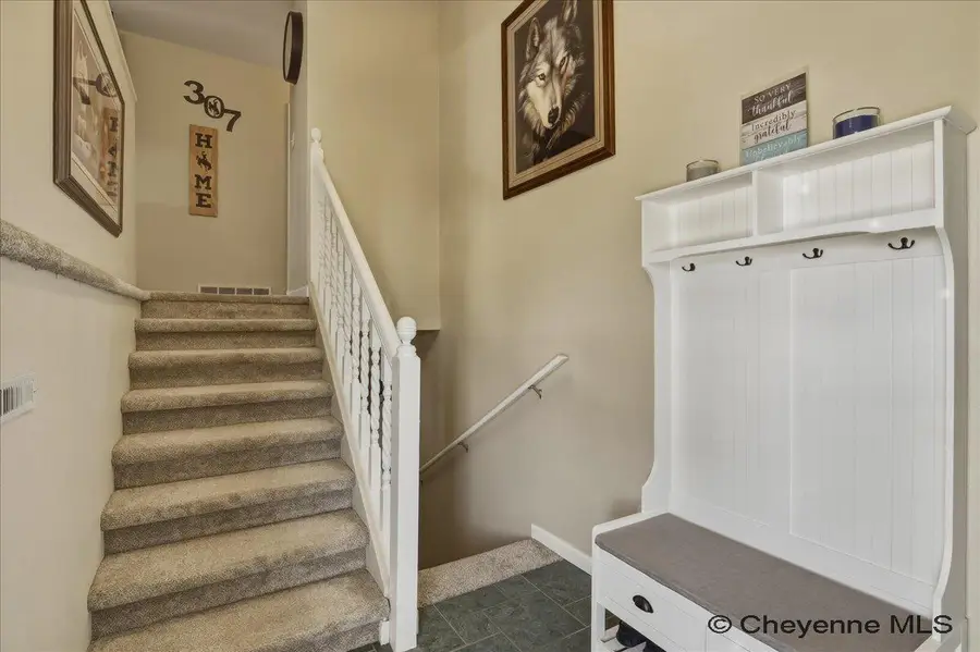 3069 Hanson St, Cheyenne, WY 82001 - #3