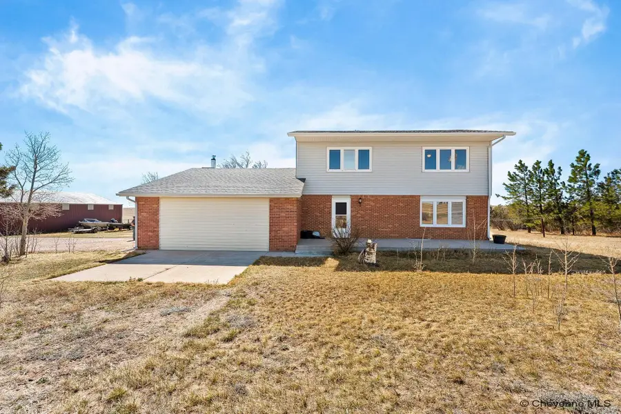 1971 Morgan Dr, Cheyenne, WY 82009 - #2