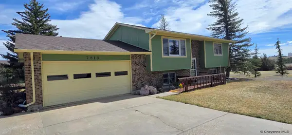 7813 Powderhouse Rd, Cheyenne, WY 82009